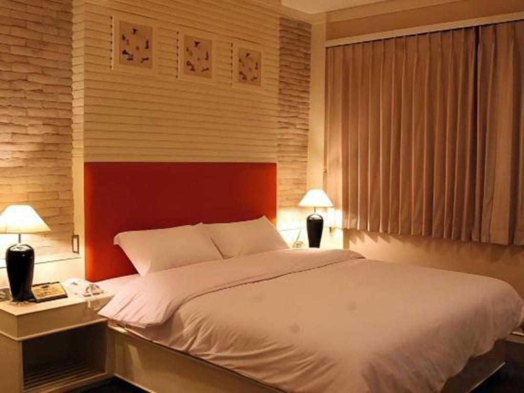 נונטאבורי The Rich Hotel מראה חיצוני תמונה